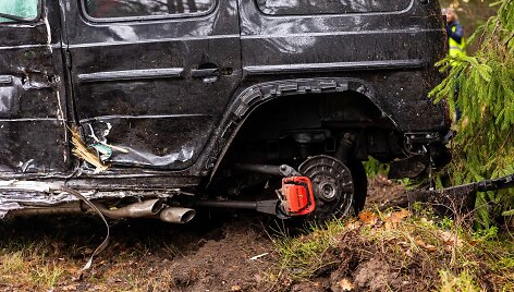 Mercedes-Benz avarija Nemenčinės plente