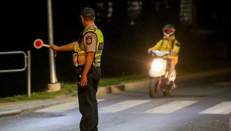 Naktinis kelių policijos reidas sostinėje
