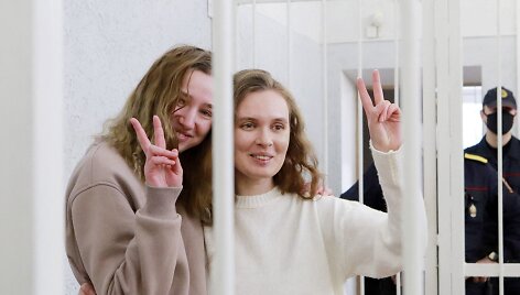 Darja Čulcova ir Kaciaryna Bachvalava