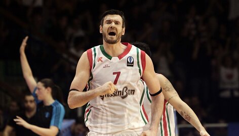 Darju&scaron;as Lavrinovičius