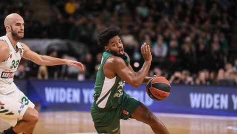 Derrickas Waltonas