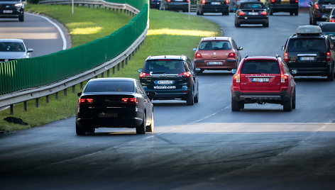 Geležinio Vilko gatvė Vilniuje: išasfaltuoti 4 km dangos