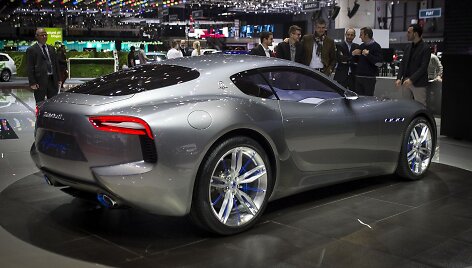 Dailiausias konceptas Ženevoje - &bdquo;Maserati Alfieri&ldquo;
