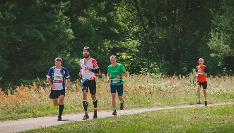 Bėgimas gamtoje „Laukinis trail turas 2016“