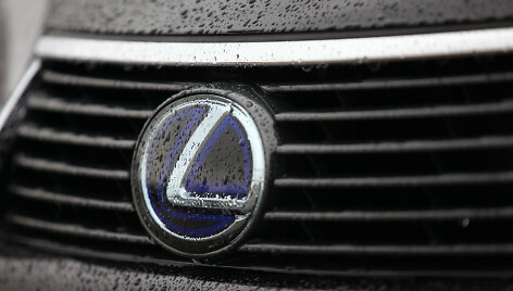 &bdquo;Lexus&ldquo; renginys klientams Panevėžio vairavimo mokymo centre