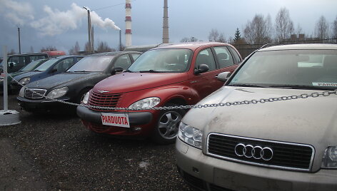 Panevėžio automobilių turguje