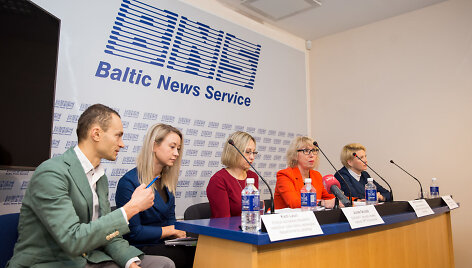Įrankio &bdquo;S.M.A.R.T. tėvystė&ldquo; pristatymas