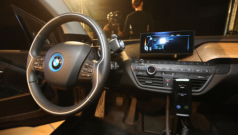 BMW i3 elektromobilis 