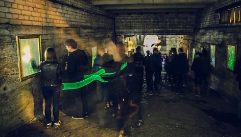Techno scena &bdquo;Burn Stage&ldquo; 