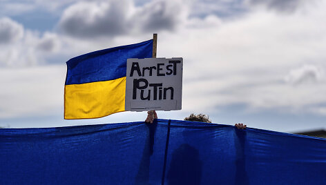 Aliaskoje prie&scaron; Trumpo ir Putino susitikimą renkasi protestuotojai