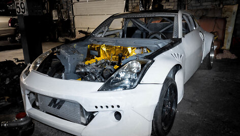 &bdquo;Driftui&ldquo; ruo&scaron;iamas &bdquo;Nissan 350Z&ldquo;