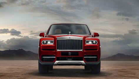 Britai pristatė brangiausią visureigį pasaulyje &ndash; &bdquo;Rolls-Royce Cullinan&ldquo;