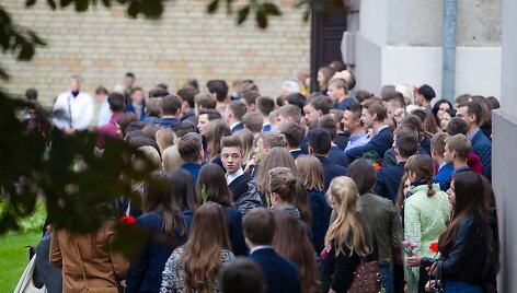Rugsėjo 1-oji: prasideda nauji mokslo metai.