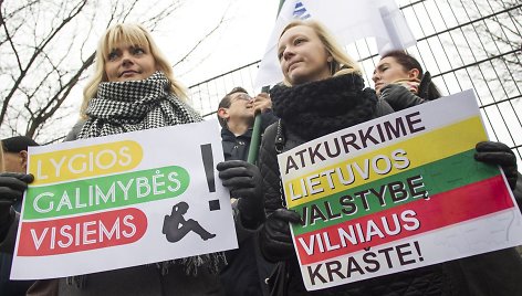 Piketas prie Vilniaus rajono savivaldybės