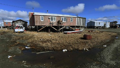 Aliaskos eskimams problemas kelia tirpstantis amžinasis įšalas