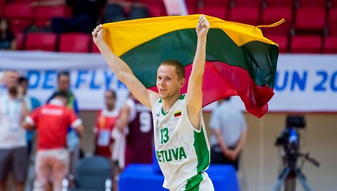 Lietuvos kurčiųjų rinktinės lyderis Gediminas Žukas.