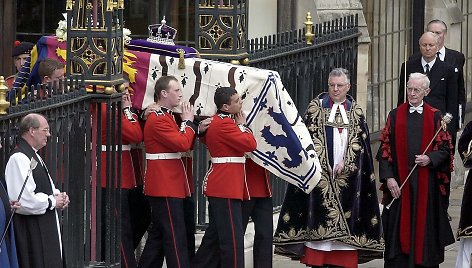 Karalienės Elizabeth, Elizabeth II motinos, laidotuvių 2002 m. akimirka