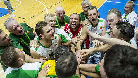 Lietuvos kurčiųjų krep&scaron;inio rinktinės triumfas