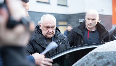 Už korupciją kalėjusio advokato Aivaro Surblio byla grąžinama į Apeliacinį teismą