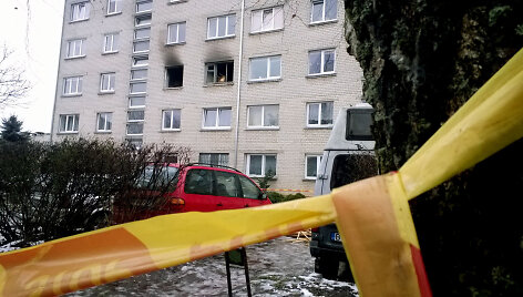 Daugiabutis po sprogimo