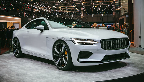 &bdquo;Polestar&ldquo; Ženevoje parodė savo pirmą automobilį &ndash; pirkėjai ra&scaron;osi į eilę