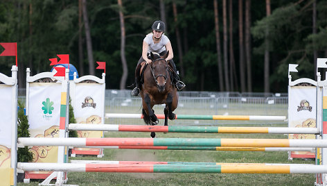 Parodomojo žirgų prajojimo akimirka