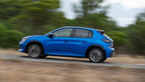 &bdquo;Peugeot e-208&ldquo; elektromobilis