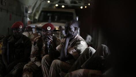 Nigerijos kariai /  / AP