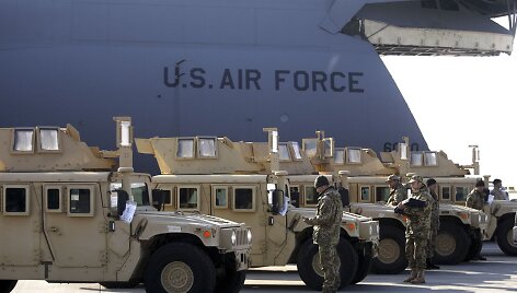 JAV Ukrainai perduoti seni &bdquo;Humvees&ldquo; 