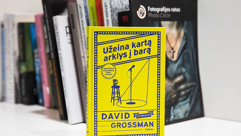 Davido Grossmano knyga „Užeina kartą arklys į barą“