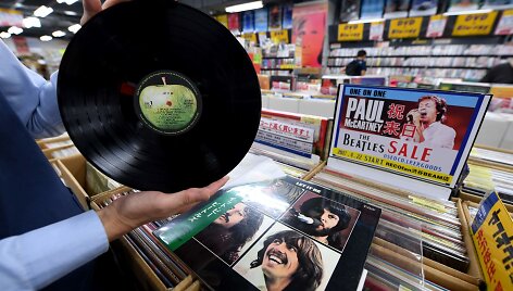 &bdquo;Sony&ldquo; atnaujins vinilinių plok&scaron;telių gamybą