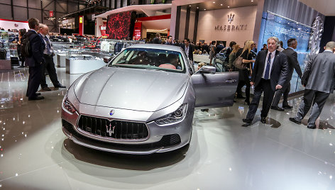 "Maserati" stendas