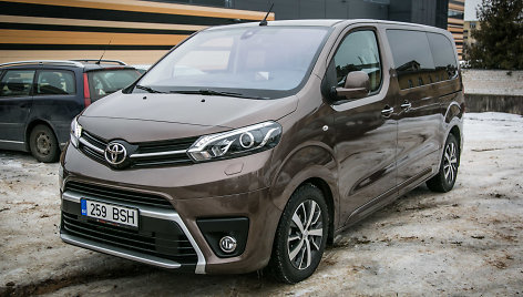 „Toyota Proace Verso“