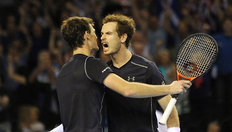 Jamie ir Andy Murray