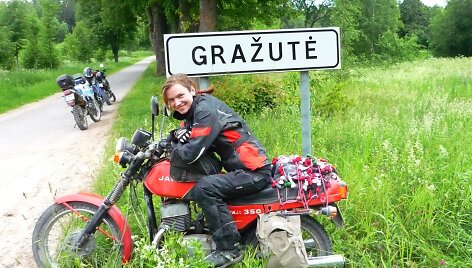 Kelionės motociklu &bdquo;Aplink Lietuvą 2015&ldquo; akimirka