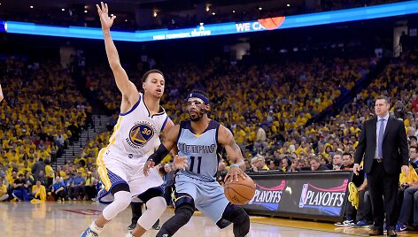 Stephenas Curry ir Mike'as Conley