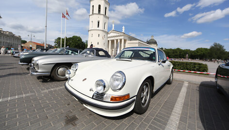 &bdquo;L&rsquo;Imp&eacute;rial Classic&ldquo; senovinių automobilių ralis