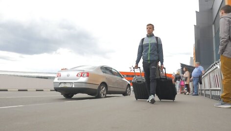 lietuvos-futbolo-rinktine-atvyko-i-rusija