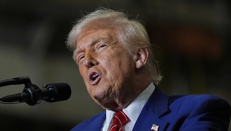 Donaldas Trumpas / Julia Demaree Nikhinson / AP