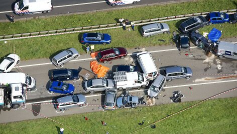 Masinė automobilių avarija Nyderlanduose