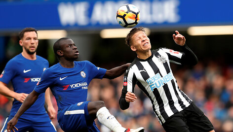 Dwightas Gayle'as ir N'Golo Kante