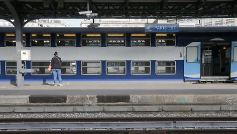 Prancūzijoje geležinkelių darbuotojų profsąjungos paskelbė streiką.