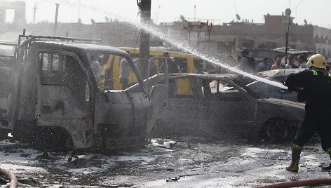 Bagdade piko metu sankryžoje buvo susprogdintas automobilis