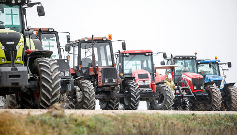 Apgaulės internete: šiaulietė prarado 10 tūkst., traktoriaus pirkėjas – 19 tūkst. eurų