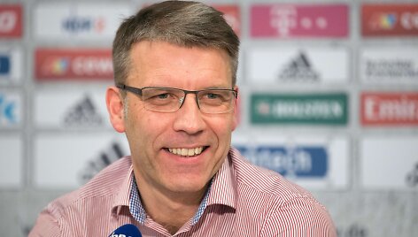 &bdquo;Hamburg&ldquo; treneris Peteris Knaebelis