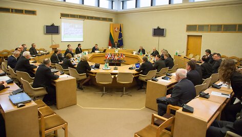 Vyriausybės ir Lietuvos pramonininkų konfederacijos posėdis