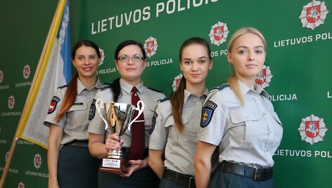 Ralyje dalyvavusios Kauno pareigūnės