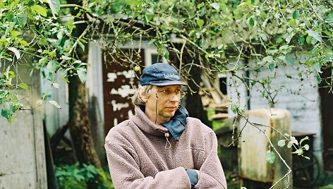 Algirdas Garbačiauskas filmuojant &bdquo;Kvėpavimas į marmurą&ldquo;
