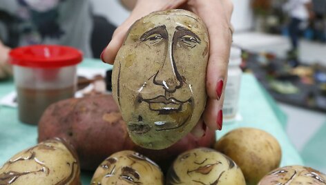 Ant bulvės nupie&scaron;tas Vladimiro Putino &scaron;aržas 