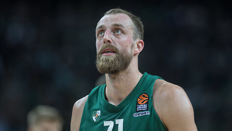 Artūras Milaknis
